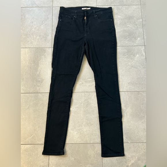 EUC Levi’s 311 Shaping Skinny Women’s Jeans - Picture 4 of 8